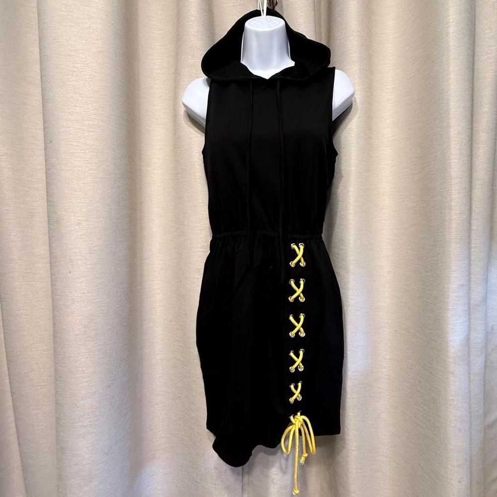 Women M Mini Dress Black Yellow Hooded HALLOWEEN STEELERS BREWERS TIMBERWOLVES